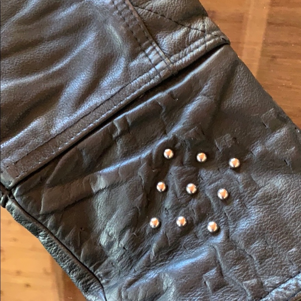 Vintage leather biker jacket - Picture 3 of 8